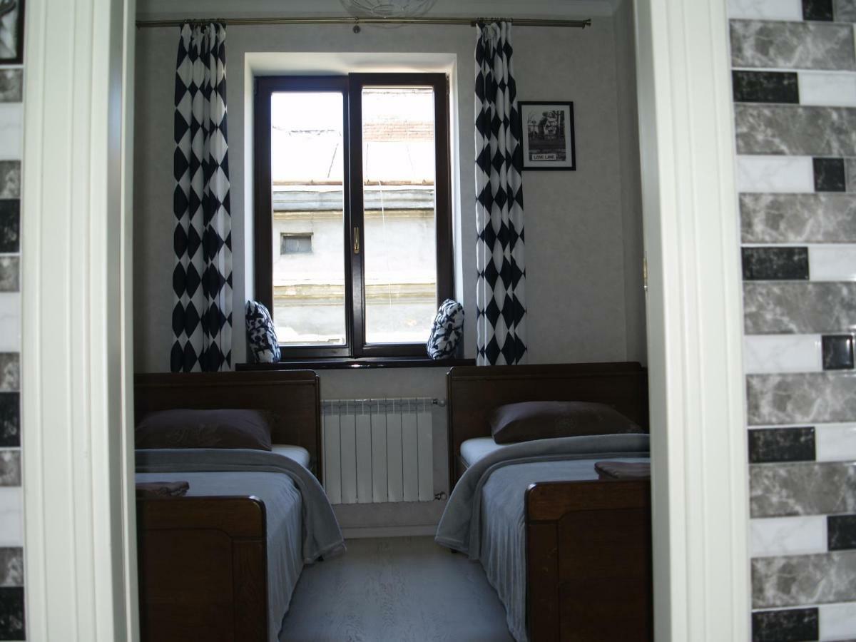 Monro - Heart Of Lviv Apartment Екстериор снимка